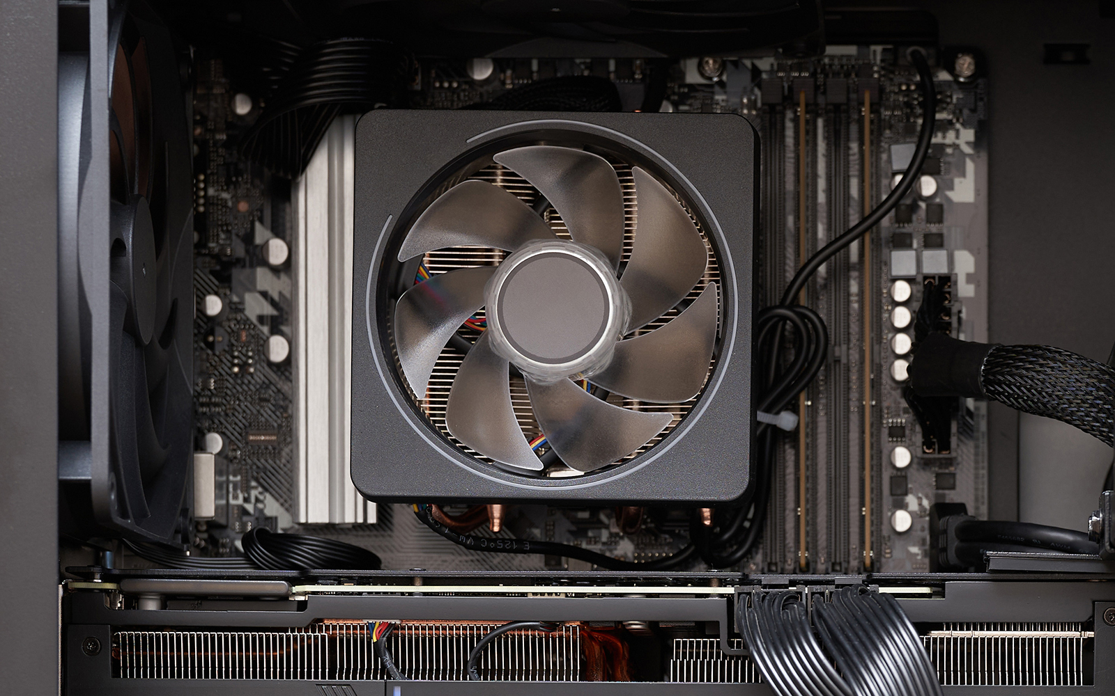 ペルチェ素子とヒートシンクの相互作用