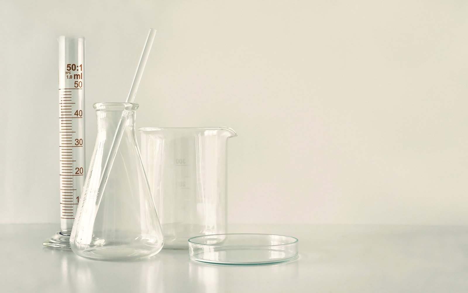 オートクレーブ（高圧蒸気滅菌器）